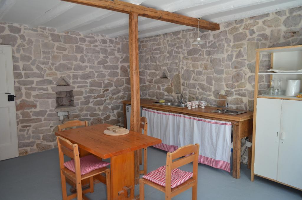 Holiday Home Tonci 보디체 객실 사진