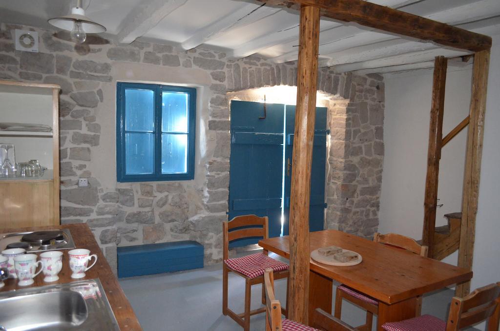 Holiday Home Tonci 보디체 객실 사진